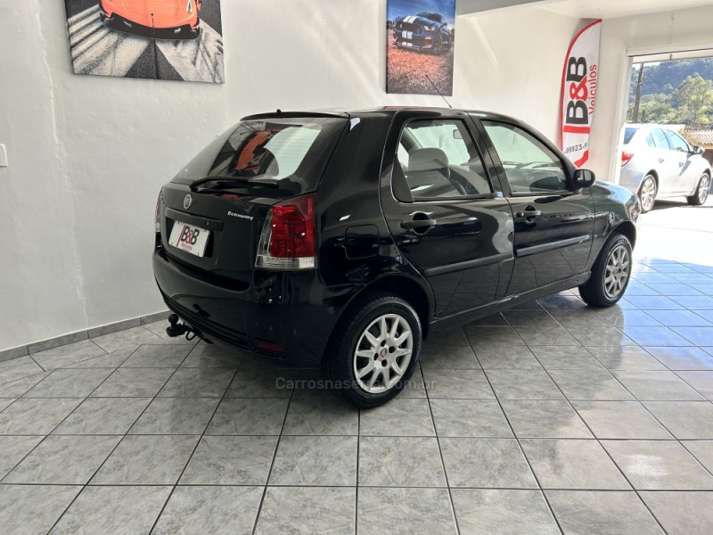 PALIO 1.0 MPI FIRE CELEBRATION ECONOMY 8V FLEX 4P MANUAL - 2009 - NOVA PRATA