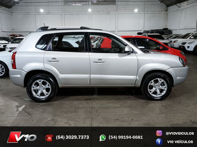 TUCSON 2.0 MPFI GLS 16V 143CV 2WD FLEX 4P AUTOMÁTICO - 2013 - CAXIAS DO SUL
