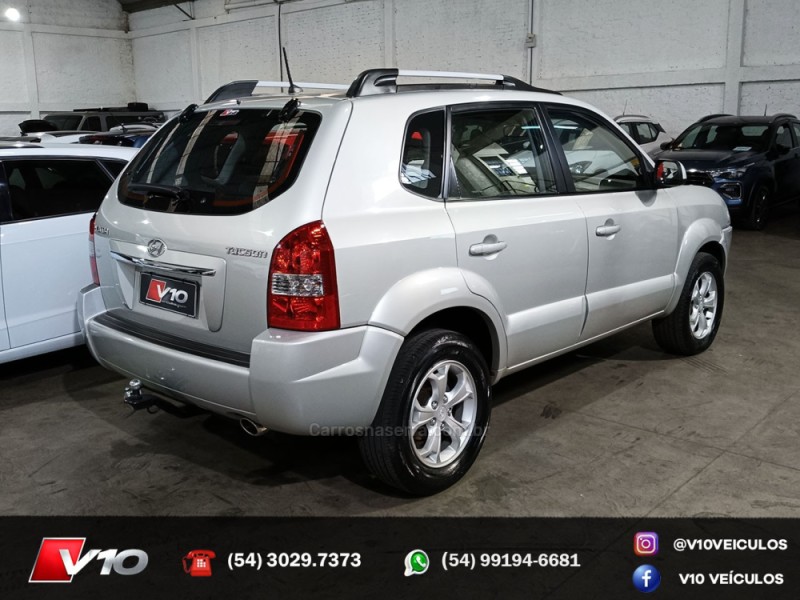 TUCSON 2.0 MPFI GLS 16V 143CV 2WD FLEX 4P AUTOMÁTICO - 2013 - CAXIAS DO SUL