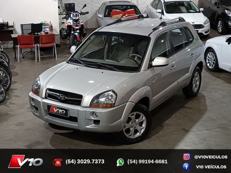 TUCSON 2.0 MPFI GLS 16V 143CV 2WD FLEX 4P AUTOMÁTICO - 2013 - CAXIAS DO SUL