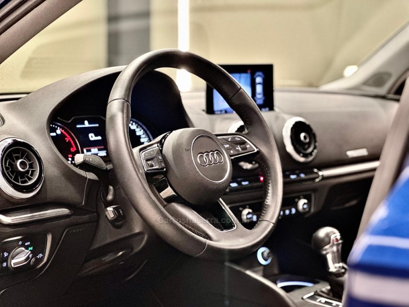 A3 2.0 TFSI SEDAN AMBITION 16V GASOLINA 4P S-TRONIC - 2018 - CAXIAS DO SUL