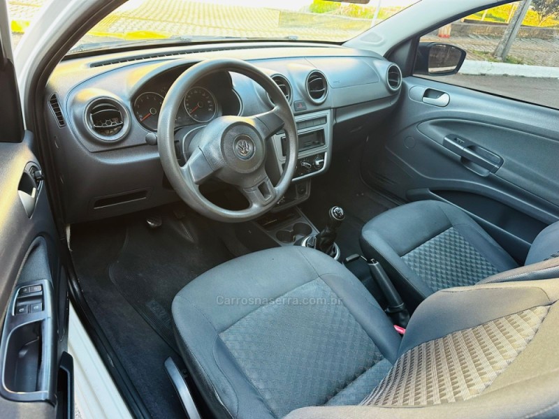 SAVEIRO 1.6 MI TRENDLINE CS 8V FLEX 2P MANUAL - 2015 - FARROUPILHA