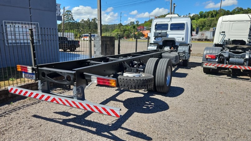 ATEGO 1718  - 2005 - FARROUPILHA