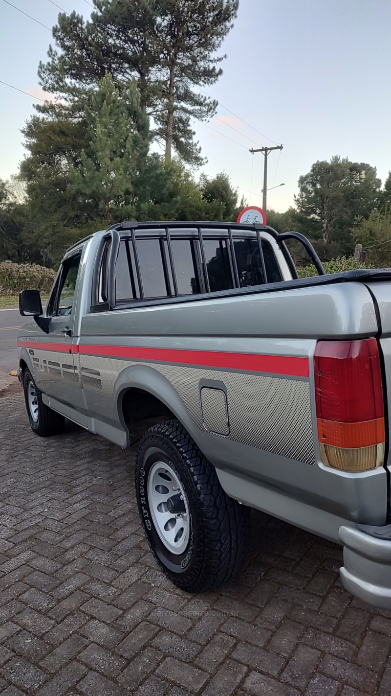 F-1000 DIESEL 2P MANUAL - 1997 - GRAMADO