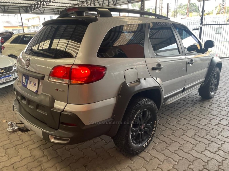PALIO 1.8 MPI ADVENTURE LOCKER WEEKEND 8V FLEX 4P MANUAL - 2010 - CAXIAS DO SUL