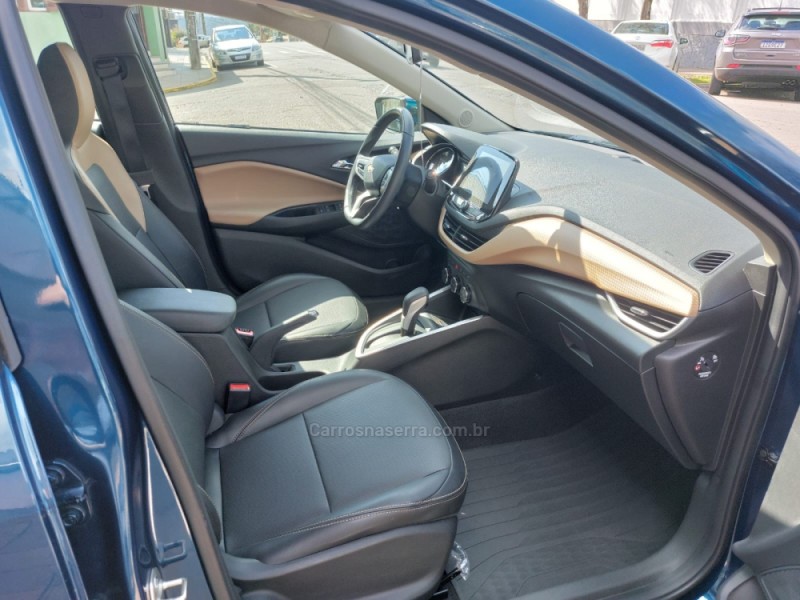 ONIX 1.0 PREMIER 12V TURBO FLEX 4P AUTOMÁTICO - 2023 - BENTO GONçALVES