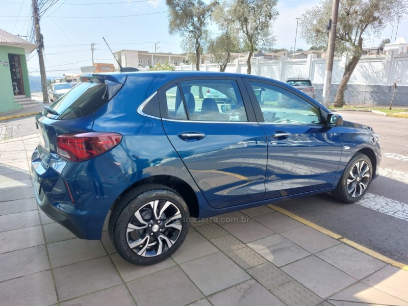 ONIX 1.0 PREMIER 12V TURBO FLEX 4P AUTOMÁTICO - 2023 - BENTO GONçALVES