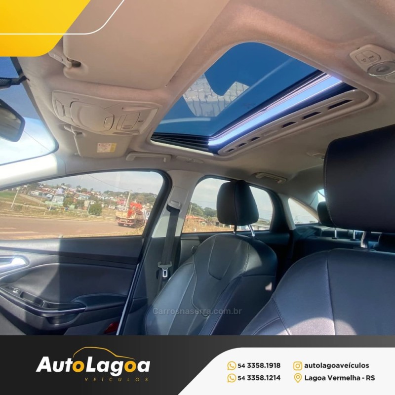 FOCUS 2.0 TITANIUM 16V FLEX 4P AUTOMÁTICO - 2017 - LAGOA VERMELHA