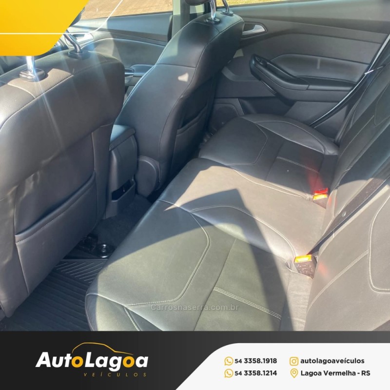 FOCUS 2.0 TITANIUM 16V FLEX 4P AUTOMÁTICO - 2017 - LAGOA VERMELHA