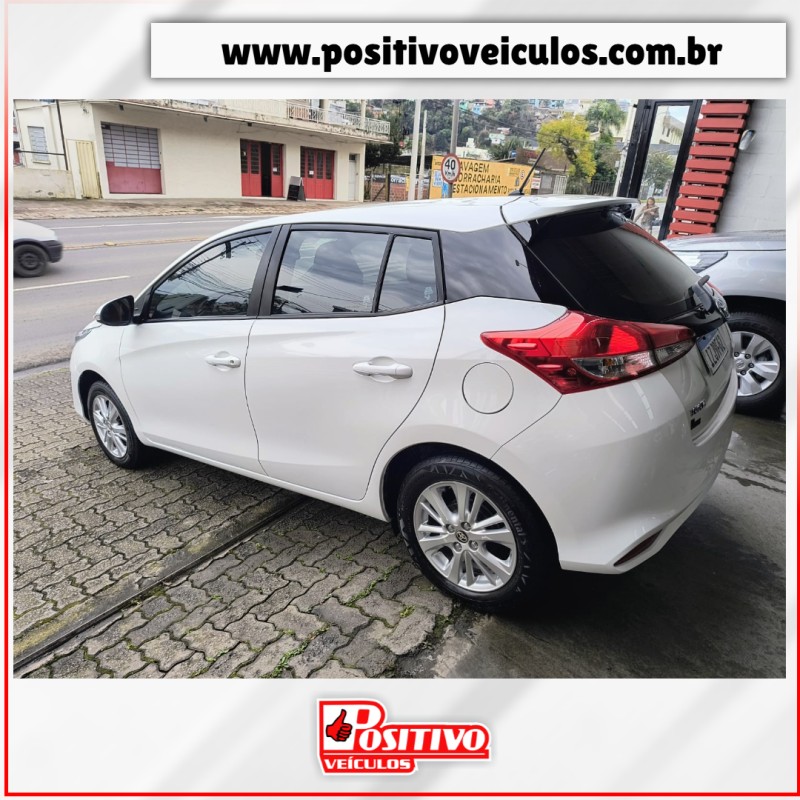 YARIS 1.3 16V FLEX XL PLUS TECH MULTIDRIVE17 - 2019 - CAXIAS DO SUL