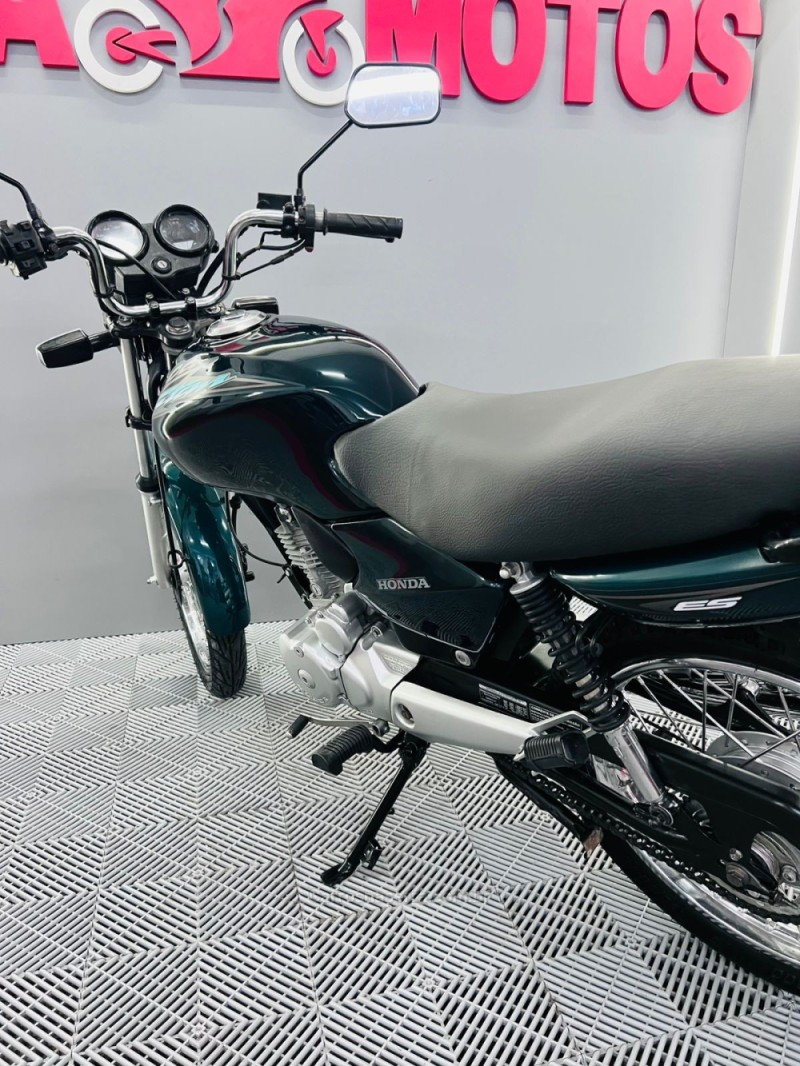 CG 125 TITAN ES - 2002 - CAMPO BOM