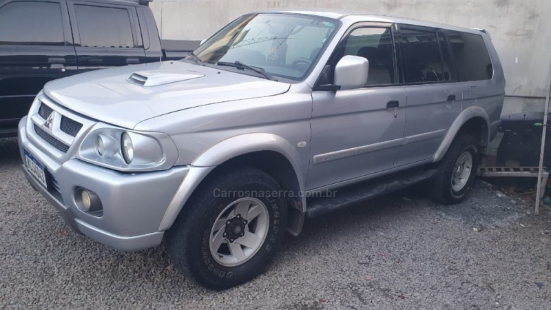 pajero sport 2.8 hpe 4x4 8v turbo intercooler diesel 4p automatico 2004 caxias do sul