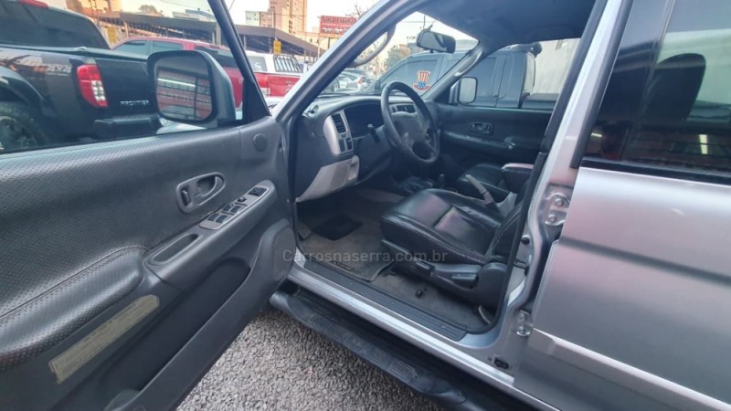 PAJERO SPORT 2.8 HPE 4X4 8V TURBO INTERCOOLER DIESEL 4P AUTOMÁTICO - 2004 - CAXIAS DO SUL