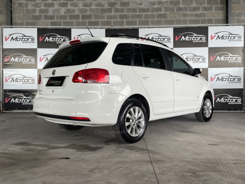 SPACEFOX 1.6 MI TREND 8V FLEX 4P MANUAL - 2013 - PAROBé