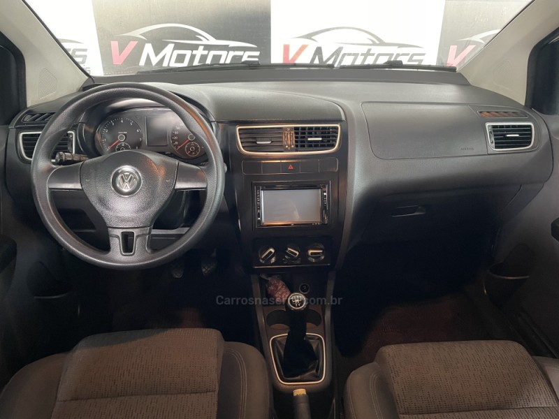 SPACEFOX 1.6 MI TREND 8V FLEX 4P MANUAL - 2013 - PAROBé