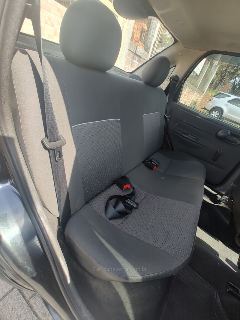 CLASSIC 1.0 MPFI LS 8V FLEX 4P MANUAL - 2013 - CANELA