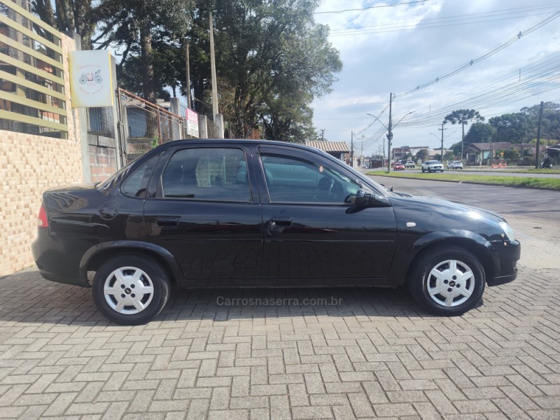 CLASSIC 1.0 MPFI LS 8V FLEX 4P MANUAL - 2013 - CANELA