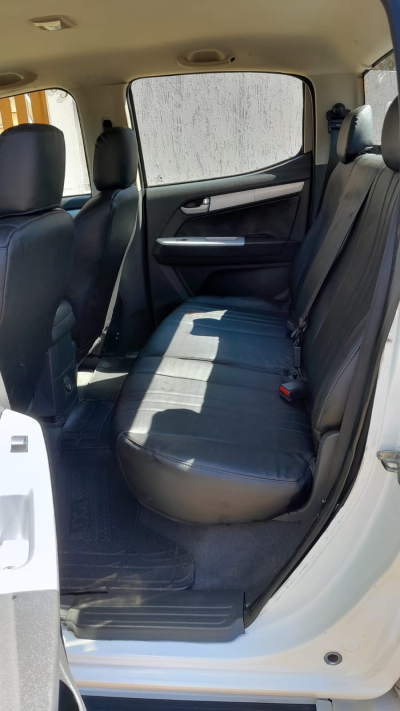 S10 2.8 LT 4X4 CD 16V TURBO DIESEL 4P MANUAL - 2014 - ESTRELA