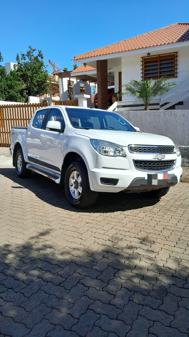 s10 2.8 lt 4x4 cd 16v turbo diesel 4p manual 2014 estrela