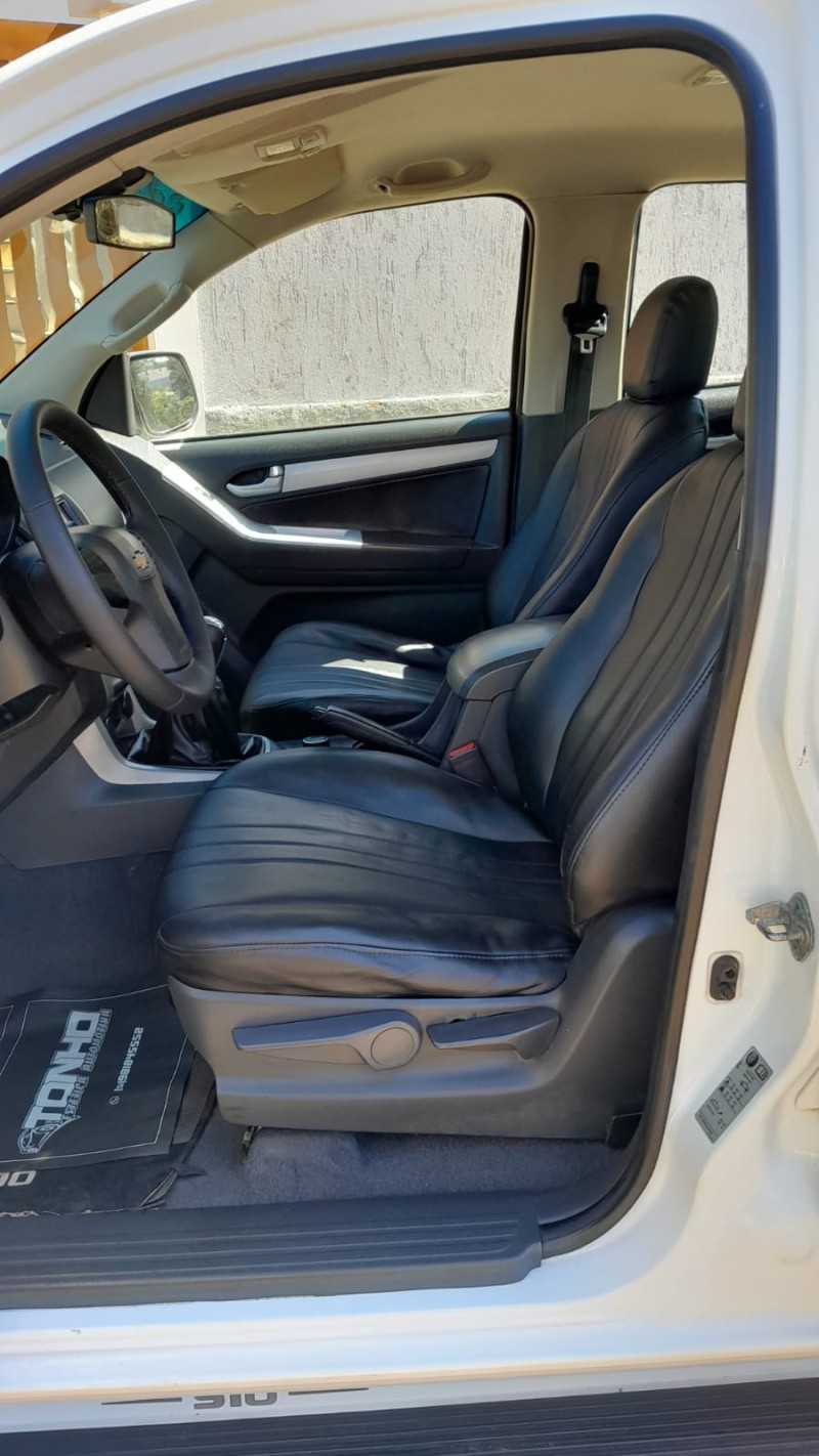 S10 2.8 LT 4X4 CD 16V TURBO DIESEL 4P MANUAL - 2014 - ESTRELA