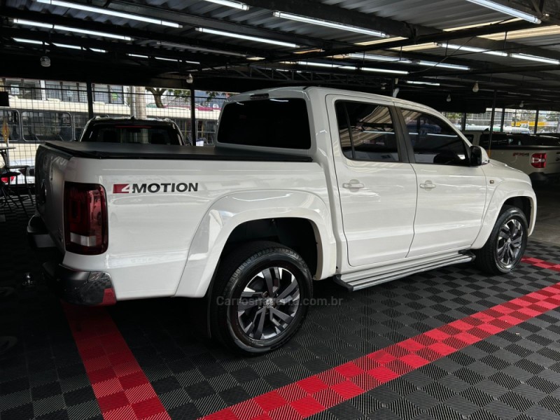 AMAROK 2.0 HIGHLINE EXTREME 4X4 CD 16V 4P AUTOMÁTICO - 2017 - PASSO FUNDO