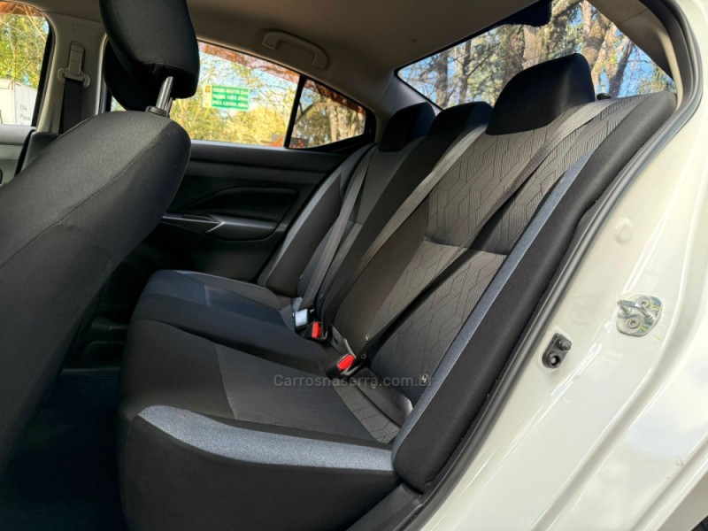 VERSA 1.6 ADVANCE 16V FLEX 4P AUTOMÁTICO - 2024 - DOIS IRMãOS