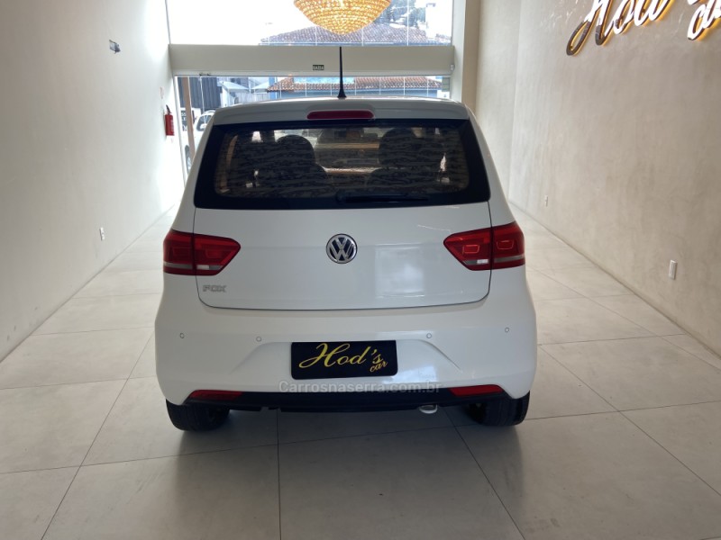FOX 1.0 MPI COMFORTLINE 12V FLEX 4P MANUAL - 2016 - CANELA