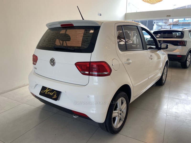FOX 1.0 MPI COMFORTLINE 12V FLEX 4P MANUAL - 2016 - CANELA