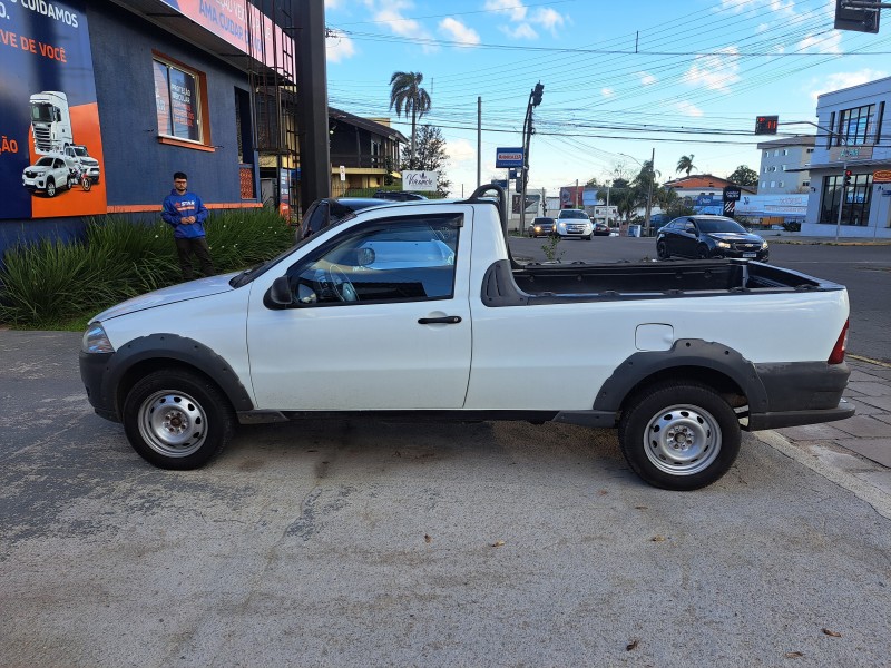 STRADA 1.4 MPI TREKKING CE 8V FLEX 2P MANUAL - 2013 - FARROUPILHA