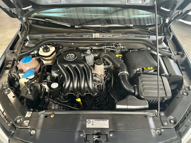 JETTA 2.0 COMFORTLINE FLEX 4P TIPTRONIC - 2013 - CAXIAS DO SUL