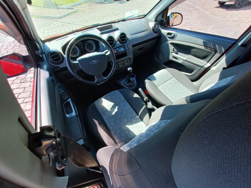 FIESTA 1.0 MPI HATCH 8V FLEX 4P MANUAL - 2013 - FLORES DA CUNHA