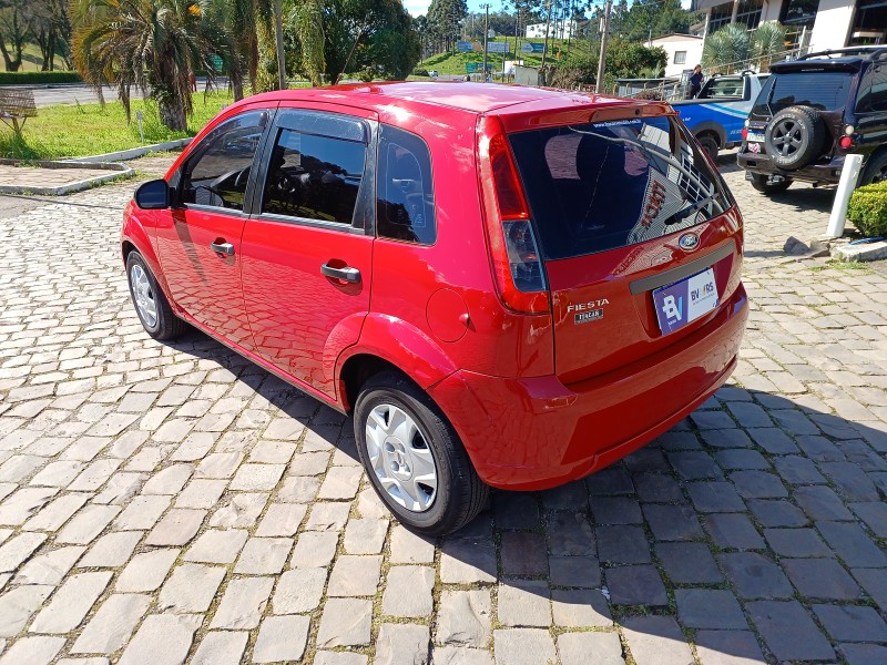 FIESTA 1.0 MPI HATCH 8V FLEX 4P MANUAL - 2013 - FLORES DA CUNHA