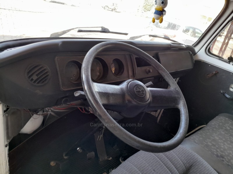 KOMBI 1.6 FURGÃO 8V GASOLINA 3P MANUAL - 1996 - VERANóPOLIS