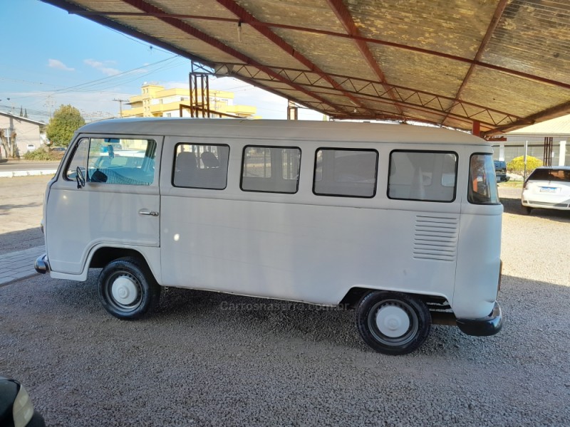 KOMBI 1.6 FURGÃO 8V GASOLINA 3P MANUAL - 1996 - VERANóPOLIS
