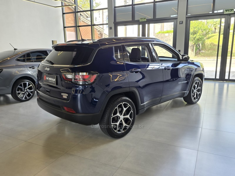 COMPASS 1.3 LONGITUDE T270 16V TURBO FLEX 4P AUTOMÁTICO - 2025 - BENTO GONçALVES