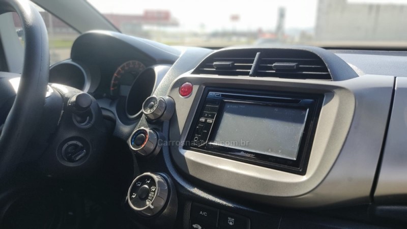 FIT 1.4 DX 16V FLEX 4P AUTOMÁTICO - 2011 - SANTA CRUZ DO SUL