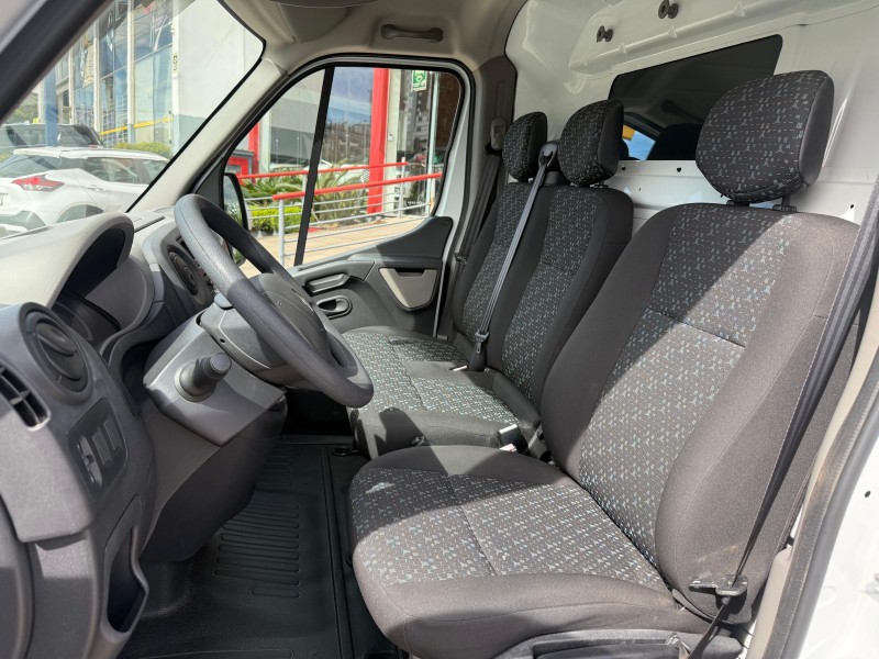 MASTER 2.3 EXTRA FURGÃO L3H2 16V TURBO INTERCOOLER DIESEL 4P MANUAL - 2015 - FARROUPILHA