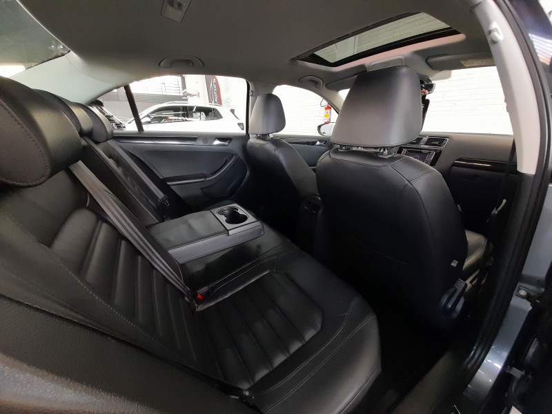 JETTA 2.0 TSI HIGHLINE 211CV GASOLINA 4P DSG - 2017 - ERECHIM