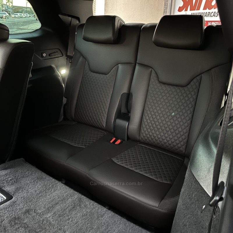 COMMANDER 2.0 OVERLAND TD380 4X4 TURBO DIESEL 4P AUTOMÁTICO - 2023 - VACARIA