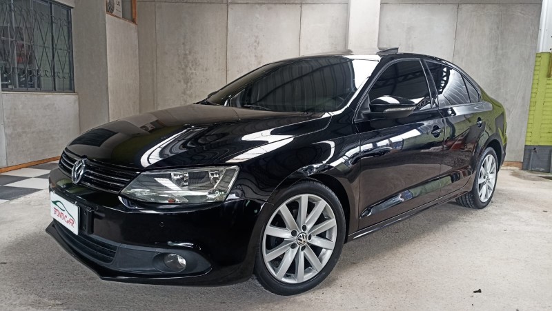 jetta 2.0 comfortline flex 4p tiptronic 2013 caxias do sul