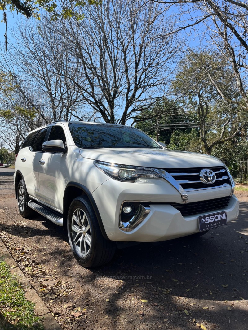 hilux sw4 2.8 srx 4x4 16v turbo intercooler diesel 4p automatico 2020 erechim