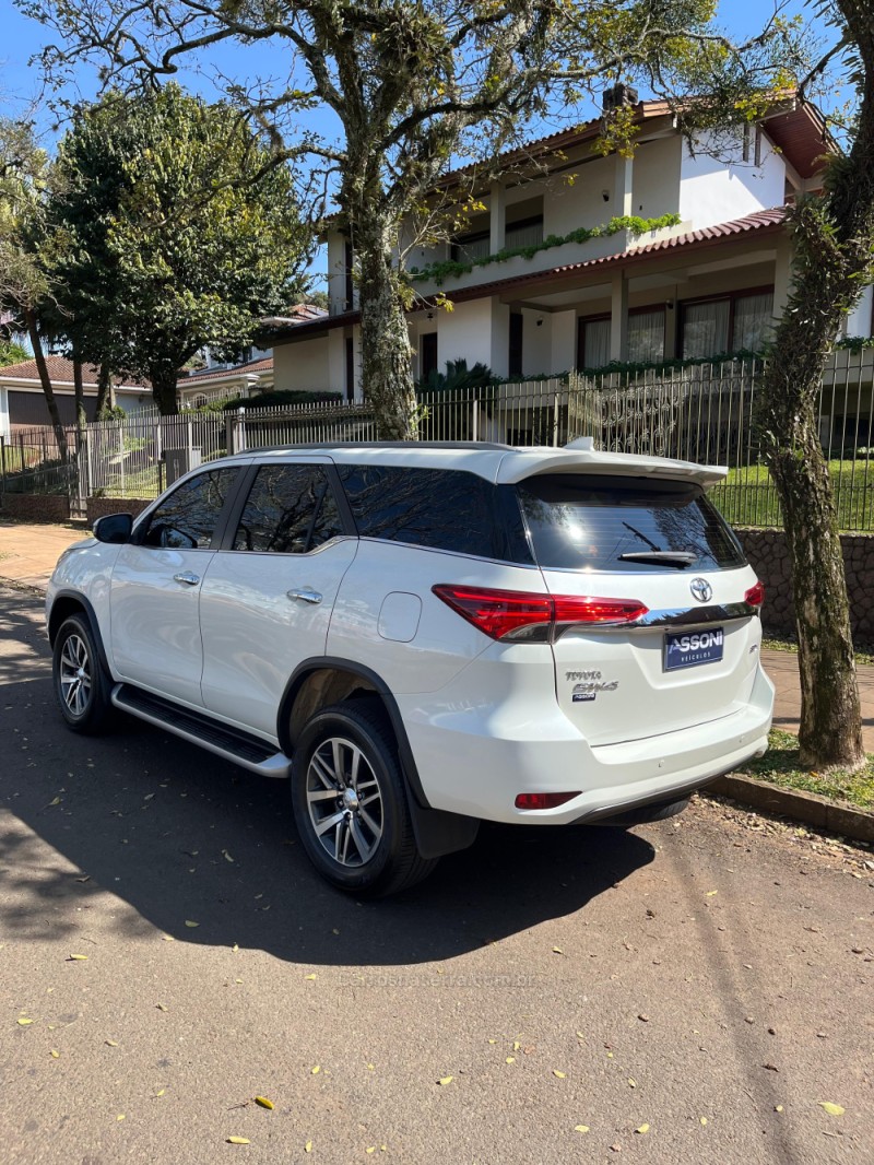 HILUX SW4 2.8 SRX 4X4 16V TURBO INTERCOOLER DIESEL 4P AUTOMÁTICO - 2020 - ERECHIM