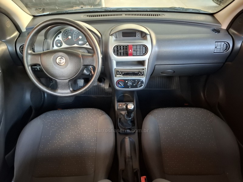 CORSA 1.4 MPFI PREMIUM 8V FLEX 4P MANUAL - 2009 - GARIBALDI