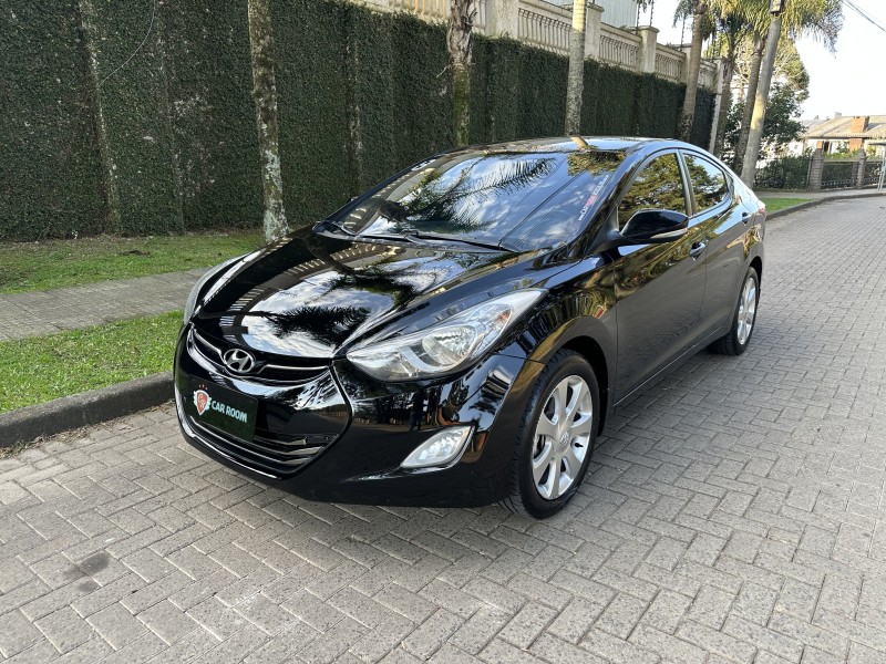ELANTRA 1.8 GLS 16V GASOLINA 4P AUTOMÁTICO