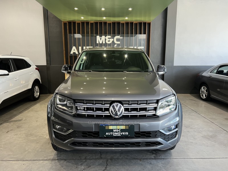 AMAROK 3.0 V6 TDI HIGHLINE CD DIESEL 4MOTION AUTOMÁTICO - 2018 - CAXIAS DO SUL