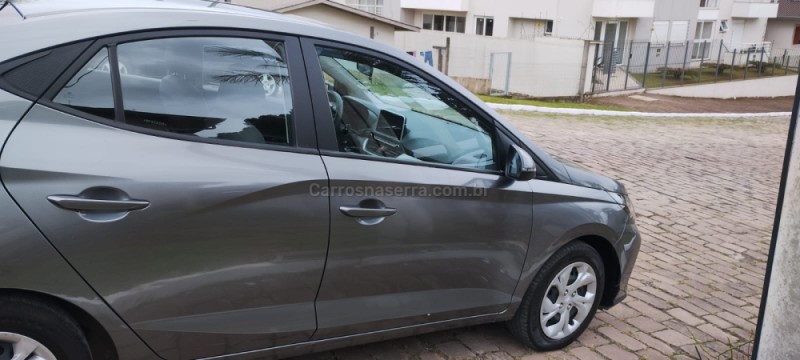 HB20S 1.0 COMFORT PLUS 12V FLEX 4P MANUAL - 2024 - FARROUPILHA