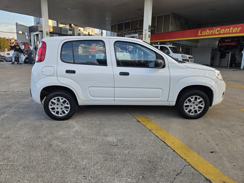 UNO 1.0 EVO VIVACE 8V FLEX 4P MANUAL - 2015 - CAXIAS DO SUL