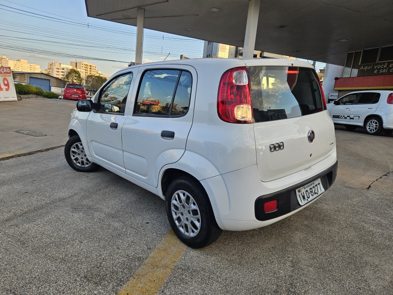 UNO 1.0 EVO VIVACE 8V FLEX 4P MANUAL - 2015 - CAXIAS DO SUL