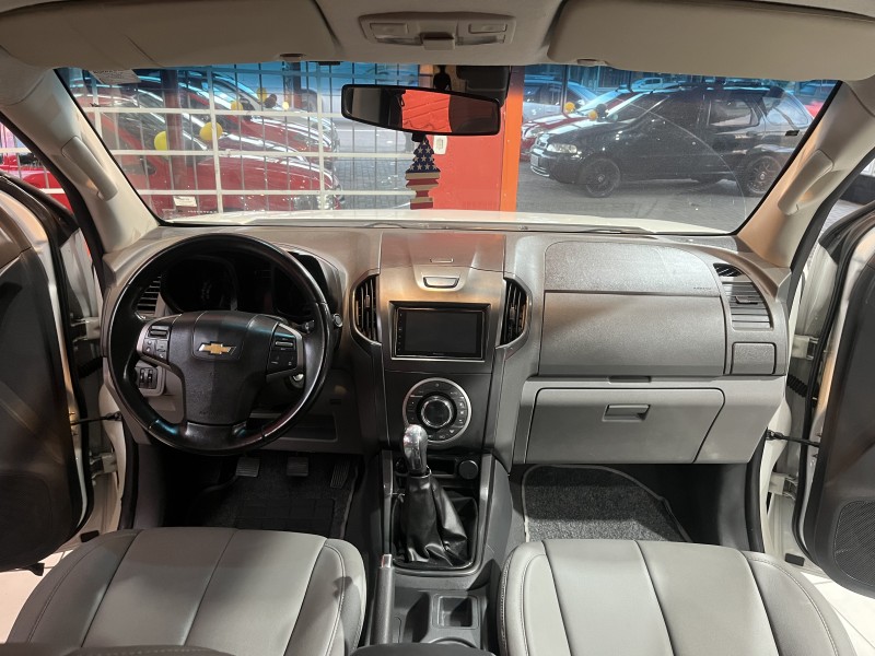 S10 2.4 LTZ 4X2 CD 8V FLEX 4P MANUAL - 2013 - CAXIAS DO SUL