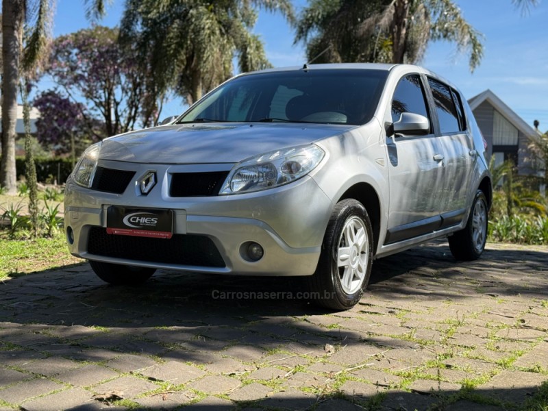 SANDERO 1.6 PRIVILÉGE 8V FLEX 4P MANUAL - 2011 - CARLOS BARBOSA
